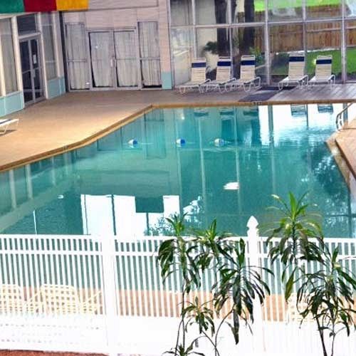 Travelodge By Wyndham Lincoln Northeast Esterno foto